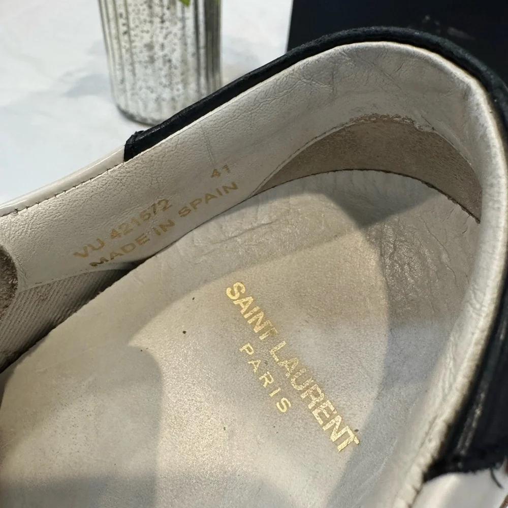 Authentic Saint Laurent Leather Star Sneakers - Picture 15 of 17